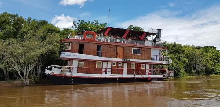 PESCA NO PANTANAL